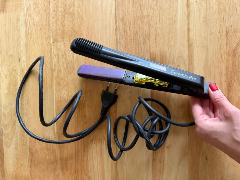 Hair straightener or curler free delivery 