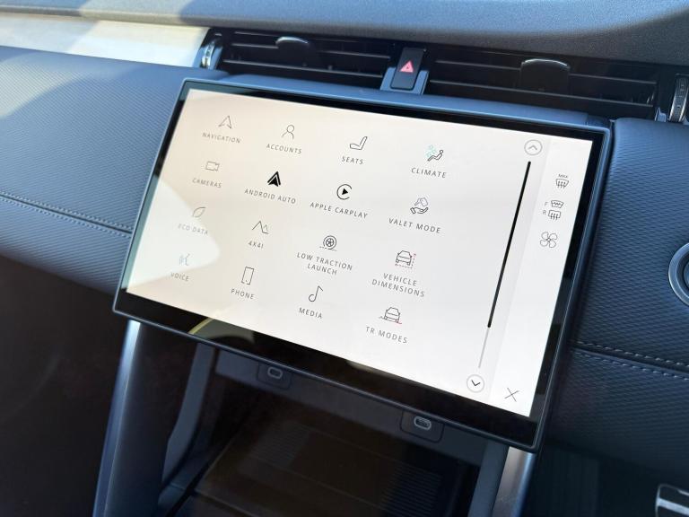 2025 Land Rover Discovery Sport 2.0 D200 Dynamic SE 5dr Auto [7 Seat] ESTATE DIESEL Automatic