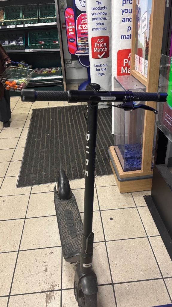Pure Air 3 Electric Scooter with Charger
