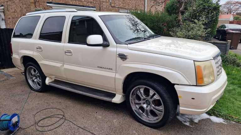 Cadillac, ESCALADE AUTO, 2001, 6000 (cc)