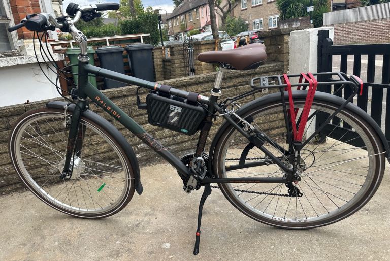Electric bike - Raleigh pioneer bike with Swytch electric bike conversion