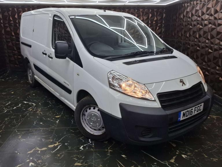 2016 Peugeot Expert 2.0 Expert 1200 L2H1 HDi Panel Van Diesel Manual