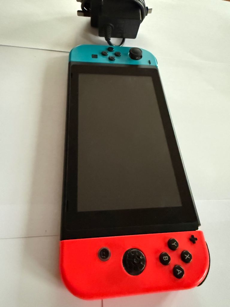 Switch v2 (-01) Console Nintendo - Neon Red / Neon Blue