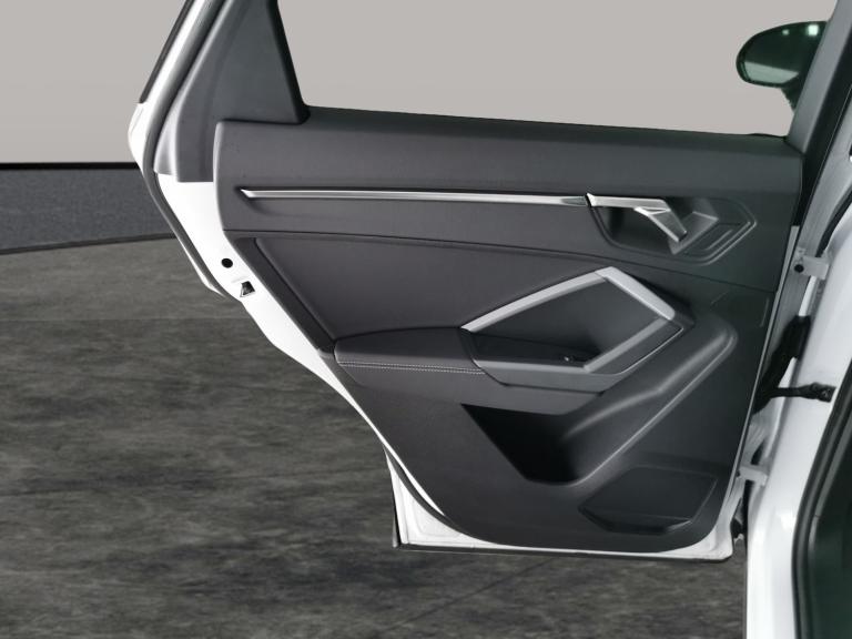 2024 Audi Q3 35 TDI S Line 5dr S Tronic [Leather] ESTATE DIESEL Automatic