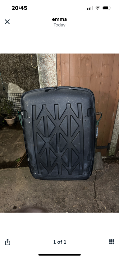 Car roof bars and Halfords box 