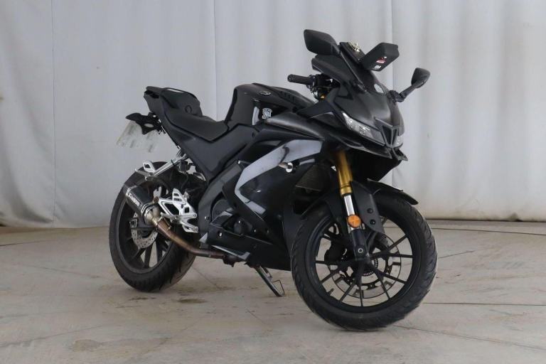 2020 20 Yamaha R125 125 Super Sports Euro 4 Yamah YZF-R125  5672 Miles