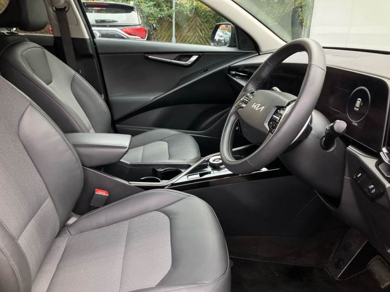 2022 Kia Niro 150kW 3 65kWh 5dr Auto Estate ELECTRIC Automatic