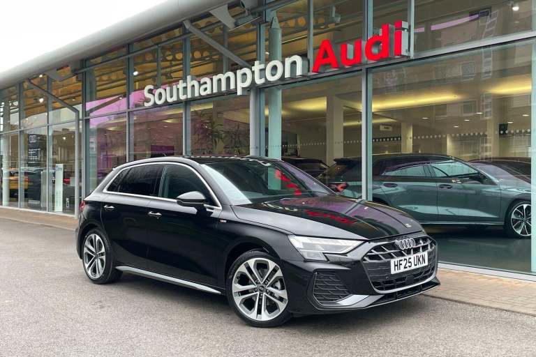 2025 Audi A3 1.5 TFSI 35 S line Sportback 5dr Petrol S Tronic Euro 6 (s/s) (150 ps) HATCHBACK Pet...