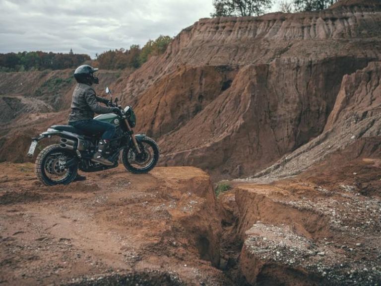 Benelli Leoncino 800 Trail Retro Bike Motorcycle Naked NEW 2024 74 Plate Pre...