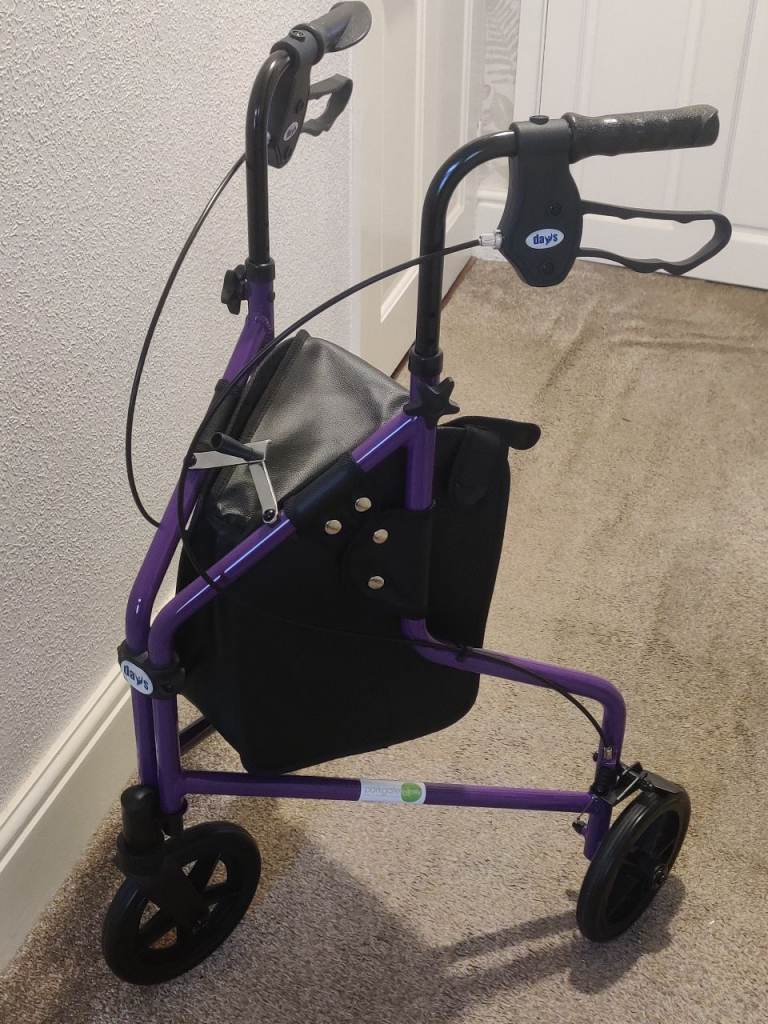 Days Lightweight Tri Walker Like New
