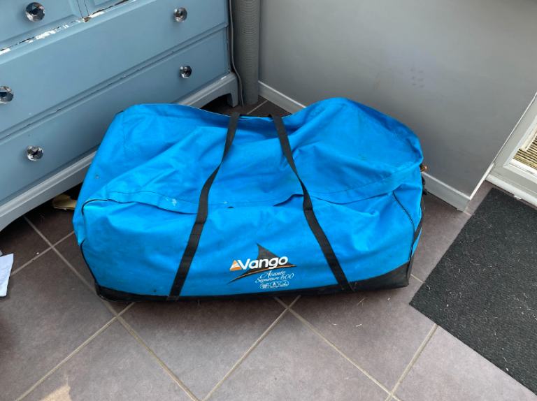 Vango Asante Signature 600 second hand tent for sale.