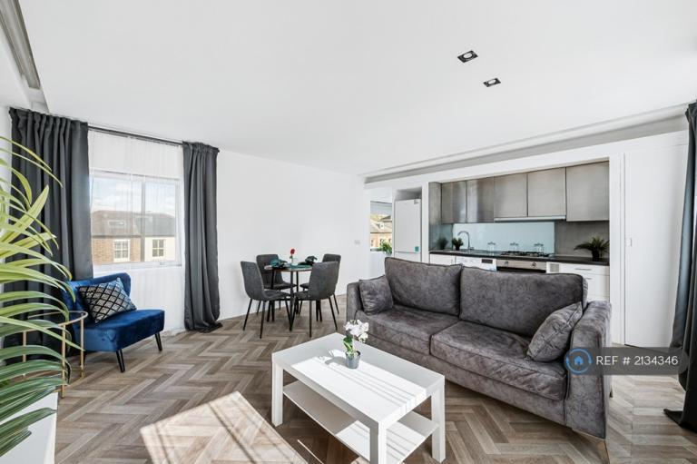 2 bedroom flat in South Ealing Road, London, W5 (2 bed) (#2134346)