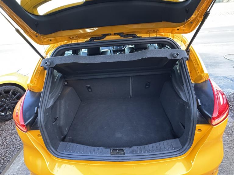 FORD FOCUS 2.0 TDCi ST-3 Yellow Auto Diesel 2018