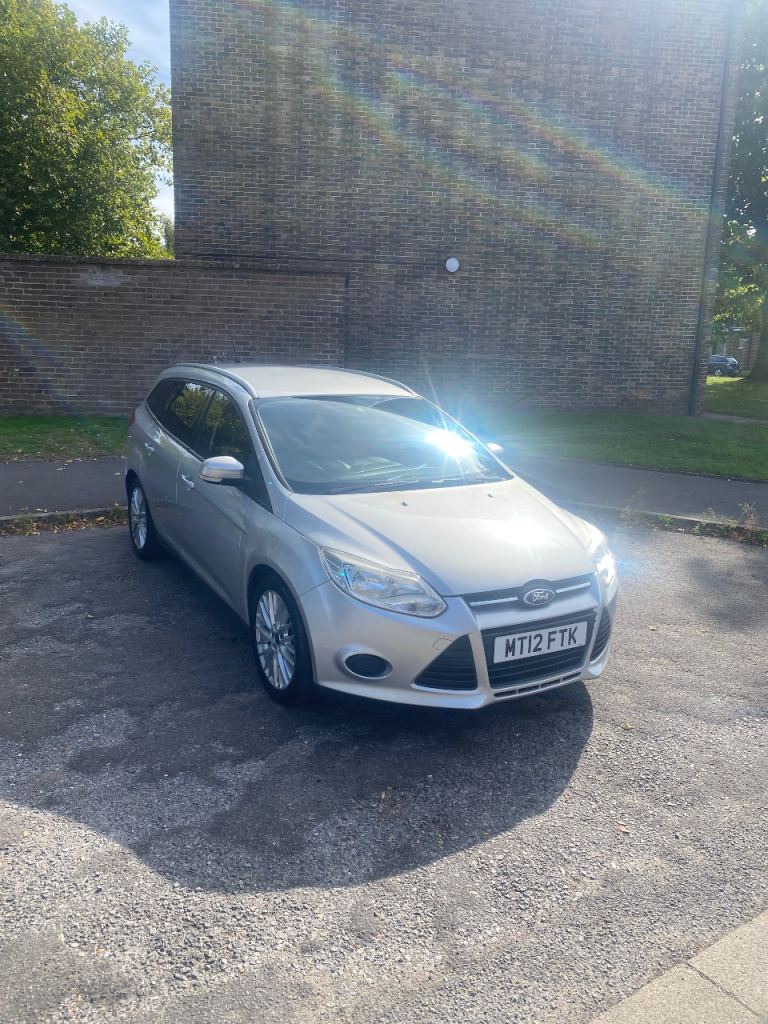 Ford, FOCUS, Estate, 2012, Manual, 1560 (cc), 5 doors