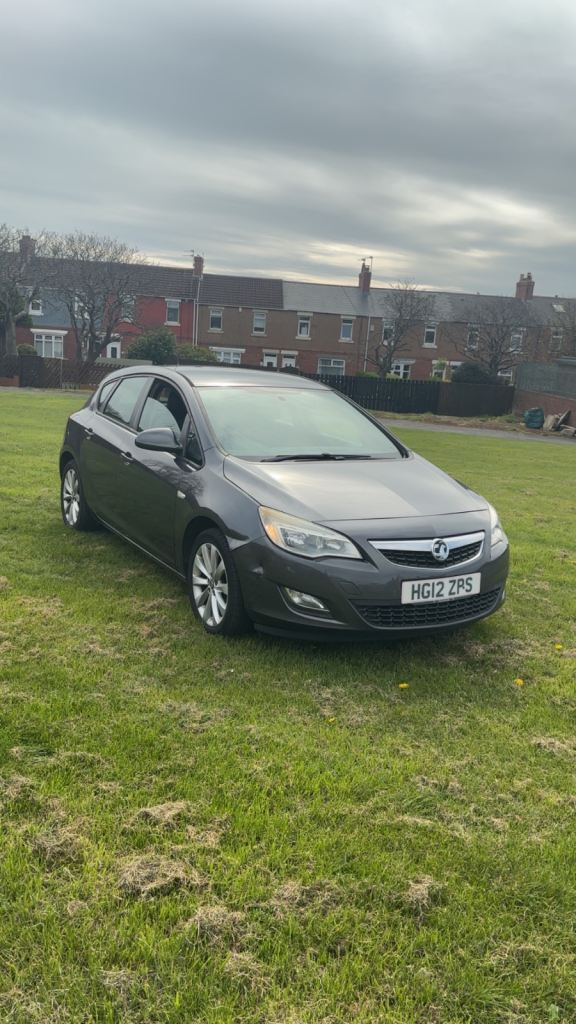 Vauxhall, ASTRA, Hatchback, 2012, Manual, 1598 (cc), 5 doors