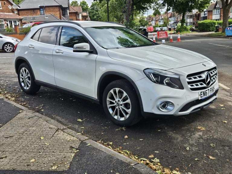 Mercedes-Benz, GLA, Estate, 2018, Manual, 2143 (cc), 5 doors