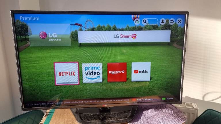 LG 42 INCH SMART FULL HD 3D TV WITH WIFI, FREEVIEW & FREESAT HD