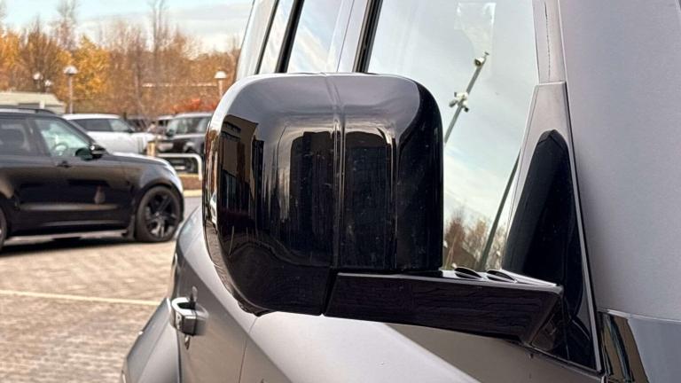 2025 Land Rover Defender 4.4 P635 Octa Edition One 110 5dr Auto SUV Petrol Automatic