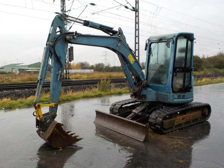 Mini excavator Yanmar VIO50-U 2013