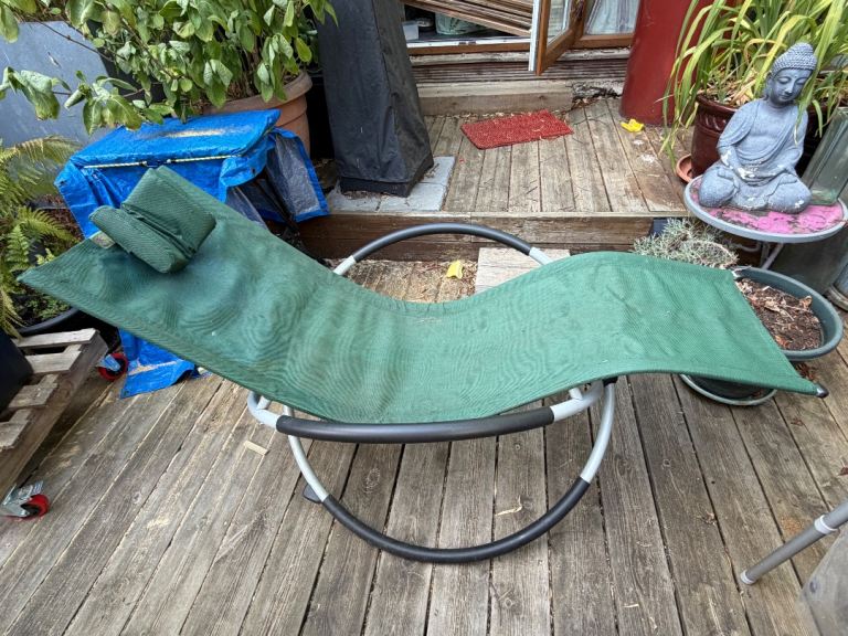Zero Gravity Rocking Lounger Chair with Pillow – Dark Green