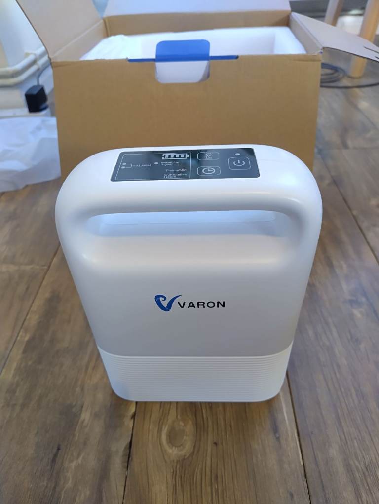 Varon VP2/NT2 Portable Oxygen Concentrator - in Mint condition.