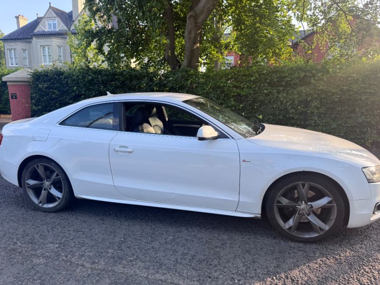 Audi, A5, Coupe, 2010, Semi-Auto, 2967 (cc), 2 doors