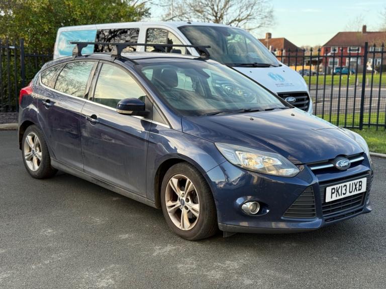 2013 Ford Focus 1.6 TDCi Zetec ECOnetic 5dr HATCHBACK Diesel Manual
