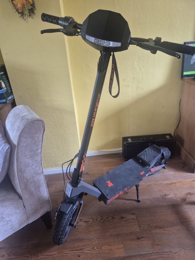 Electric scooter 