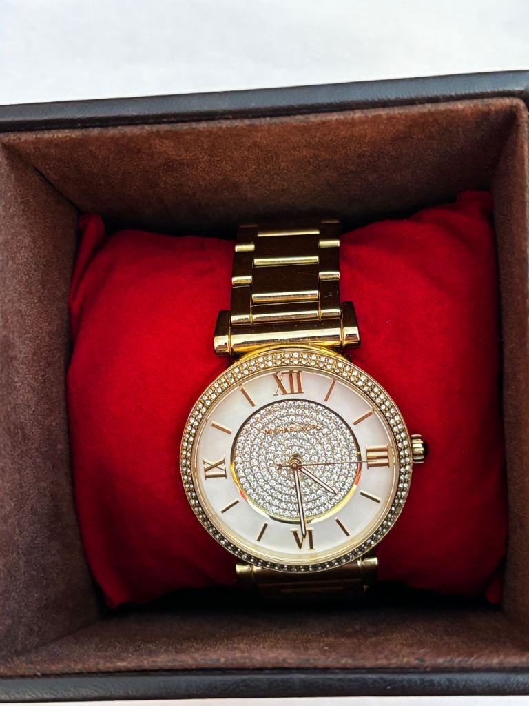 Michael Kors Gold-Tone Pave Watch MK-3332 – Good Condition