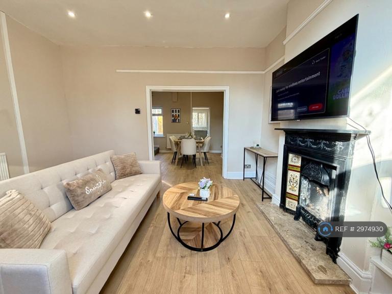 3 bedroom house in Green Lane, Liverpool, L23 (3 bed) (#2974930)