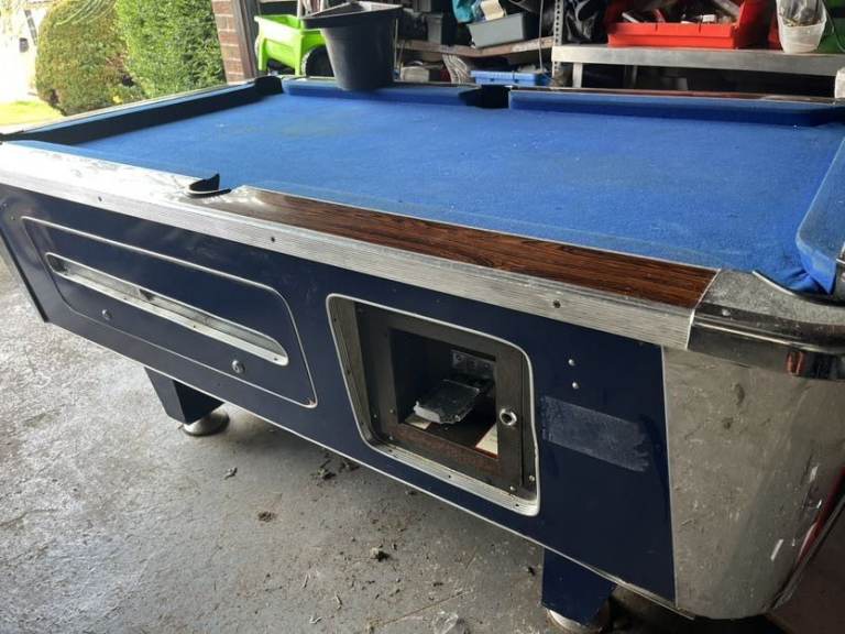 POOL TABLE 6FT