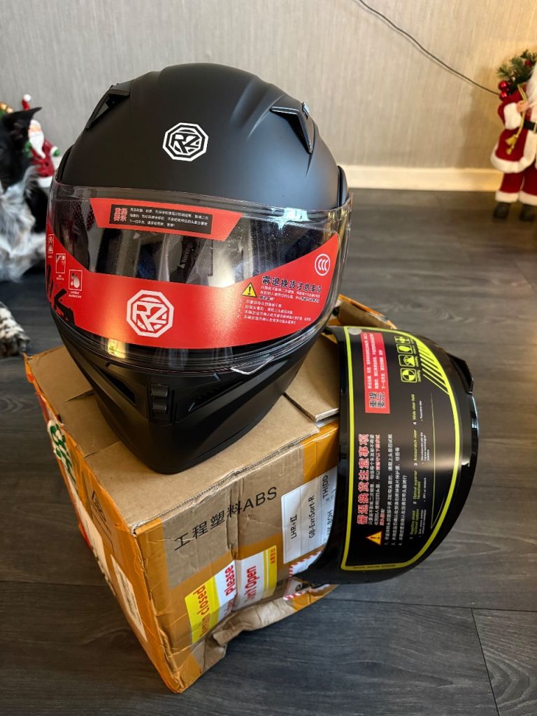 Bluetooth motorcycle helmet