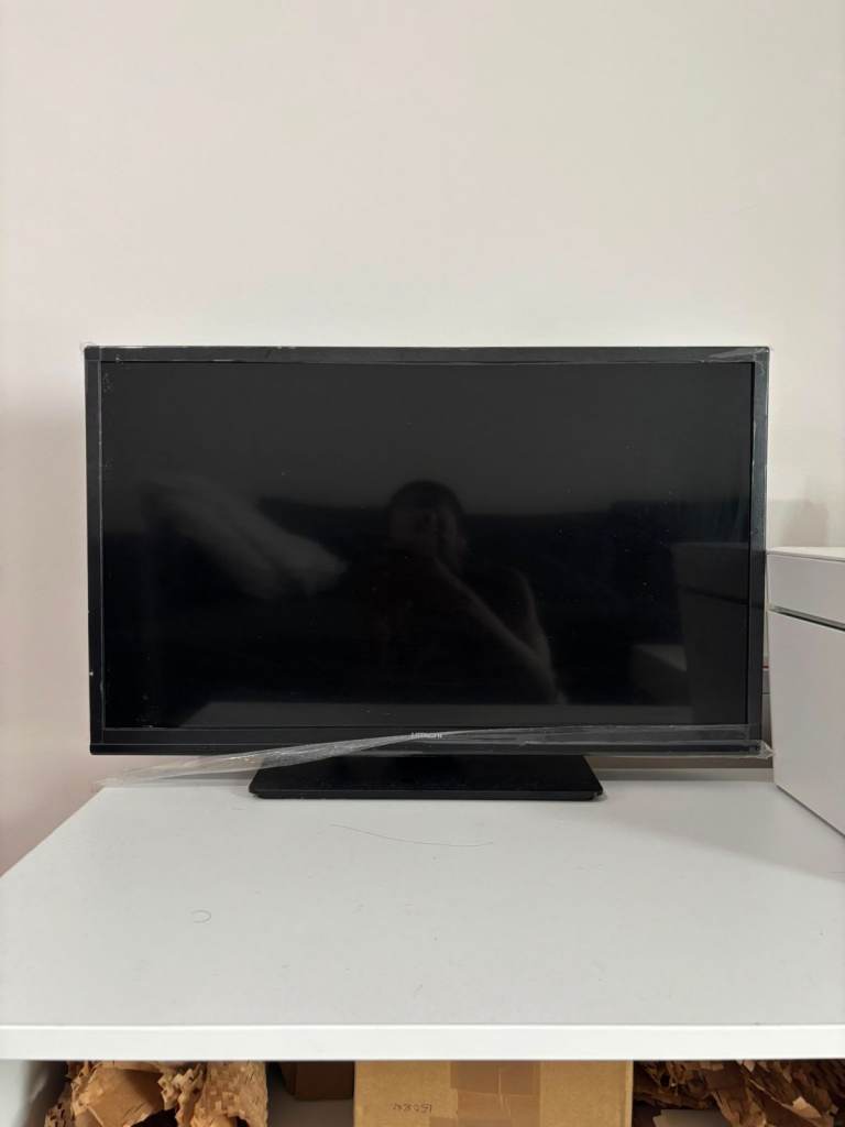 Almost New Hitachi TV with Box (24 inch)