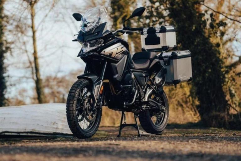 Voge 650 DS  Adventure Motorcycle with Free Luggage