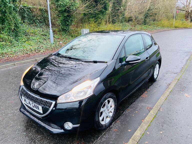 Peugeot, 208, Hatchback, 2014, Manual, 1199 (cc), 3 doors