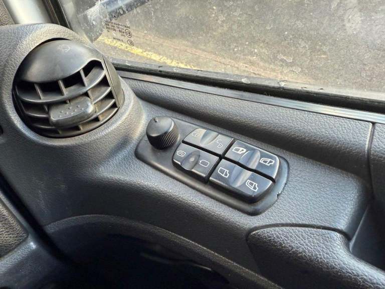 2016 66 MERCEDES-BENZ ATEGO 5.1 MANUAL 18FT LWB 7.5T BOX VAN (EURO 6) DIESEL