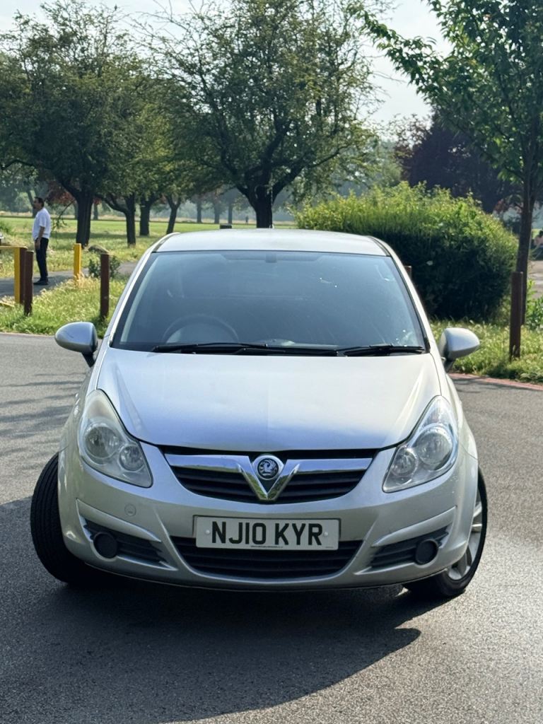 2010 Vauxhall Corsa Automatic 1.4L Petrol 66,000 Mileage Full Service History 1YR MOT  ONLY 1 OWNER