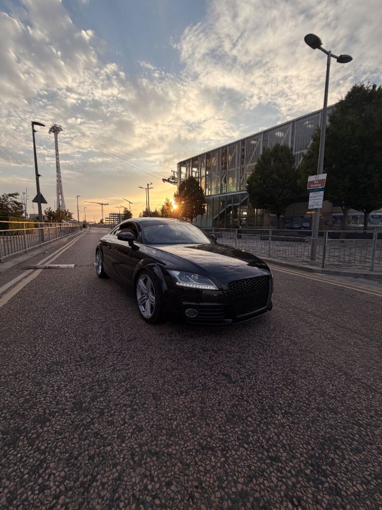 Audi, TT, Coupe, 2011, Manual, 1984 (cc), 2 doors