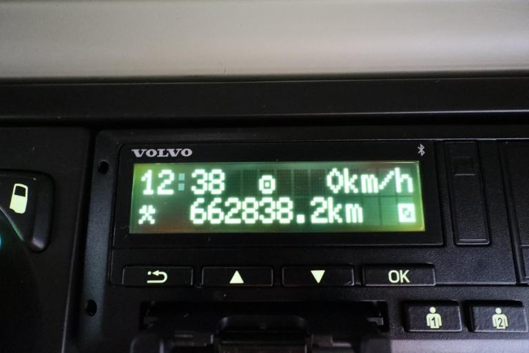 2020 (70 PLATE) Volvo FH460 6x2 Euro 6 Tractor Units