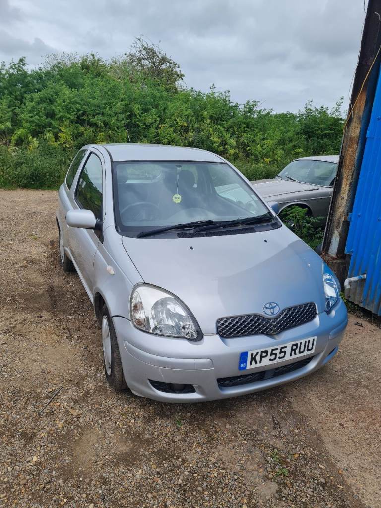 Toyota, YARIS, Hatchback, 2005, Manual, 998 (cc), 3 doors