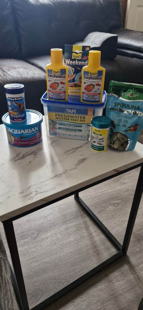 Aquarium Water Treatment & Fish Food Bundle 