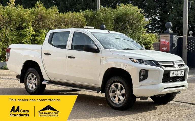 2020 Mitsubishi L200 Double Cab DI-D 150 4Life 4WD PICK UP DIESEL Manual