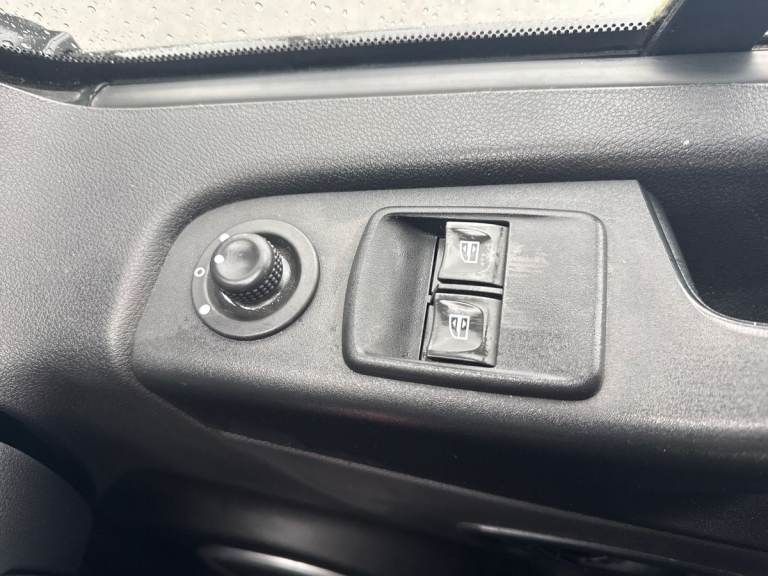 2018 Vauxhall Vivaro 2700 1.6CDTI BiTurbo 125PS Sportive H1 Van Van DIESEL Manual