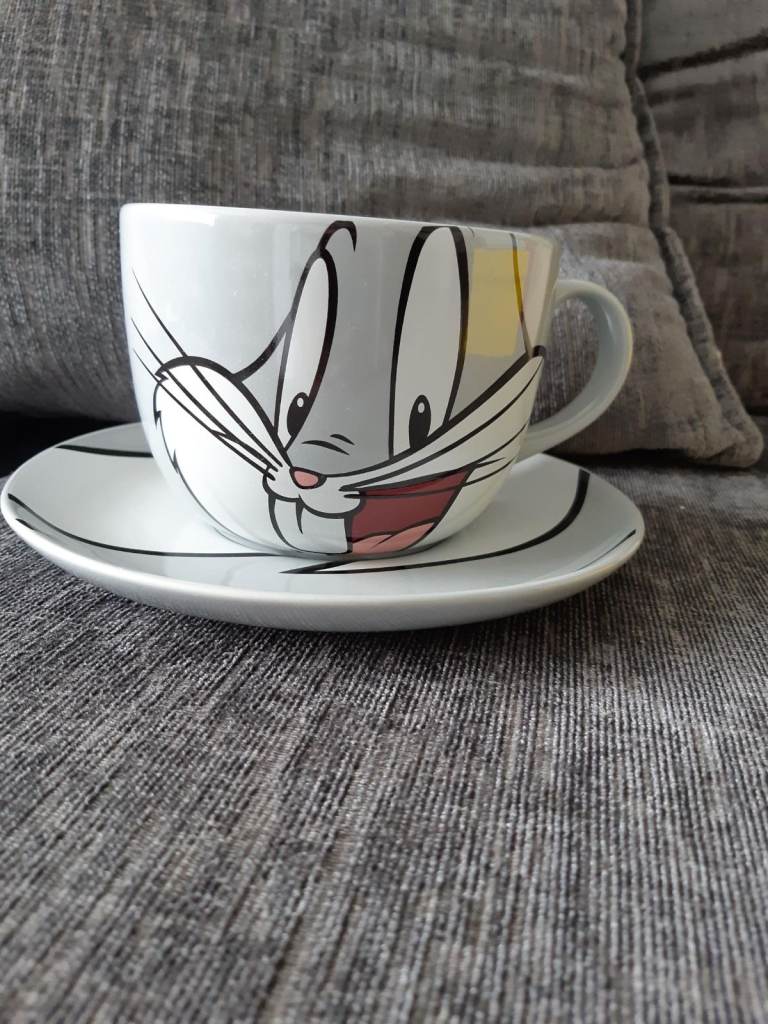 Bugs Bunny Large Ceramic Mug with Saucer – Good Condition