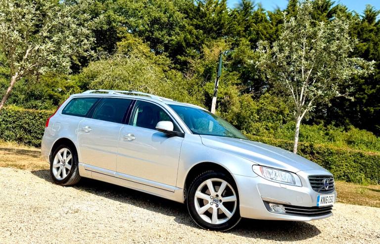 2016 Volvo V70 2.0 D3 SE Lux Estate 5dr Diesel Auto Euro 6 (s/s) (150 ps) Estate Diesel Automatic