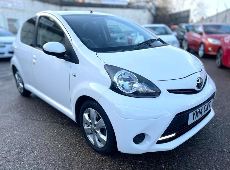 2014 Toyota AYGO 1.0 VVT-i Move with Style 5dr HATCHBACK Petrol Manual
