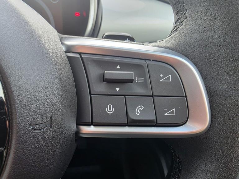 2025 Fiat 600 1.2 Hybrid 48V La Prima 5dr eDCT-6 HATCHBACK PETROL Automatic