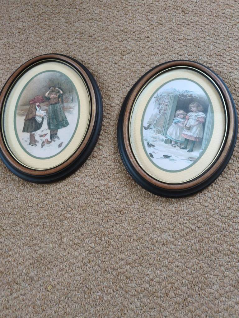Pair Oval Winter Scene Pictures