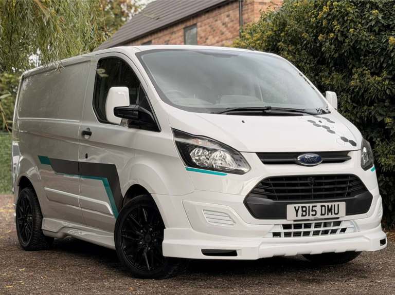 2015 Ford Transit Custom 2.2 TDCI SWB Sport Panel Van Diesel Manual NO VAT