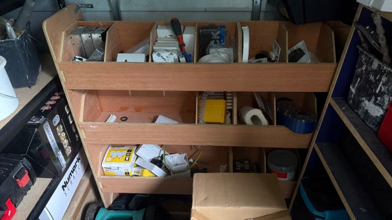 Citroen or Peugeot racking 